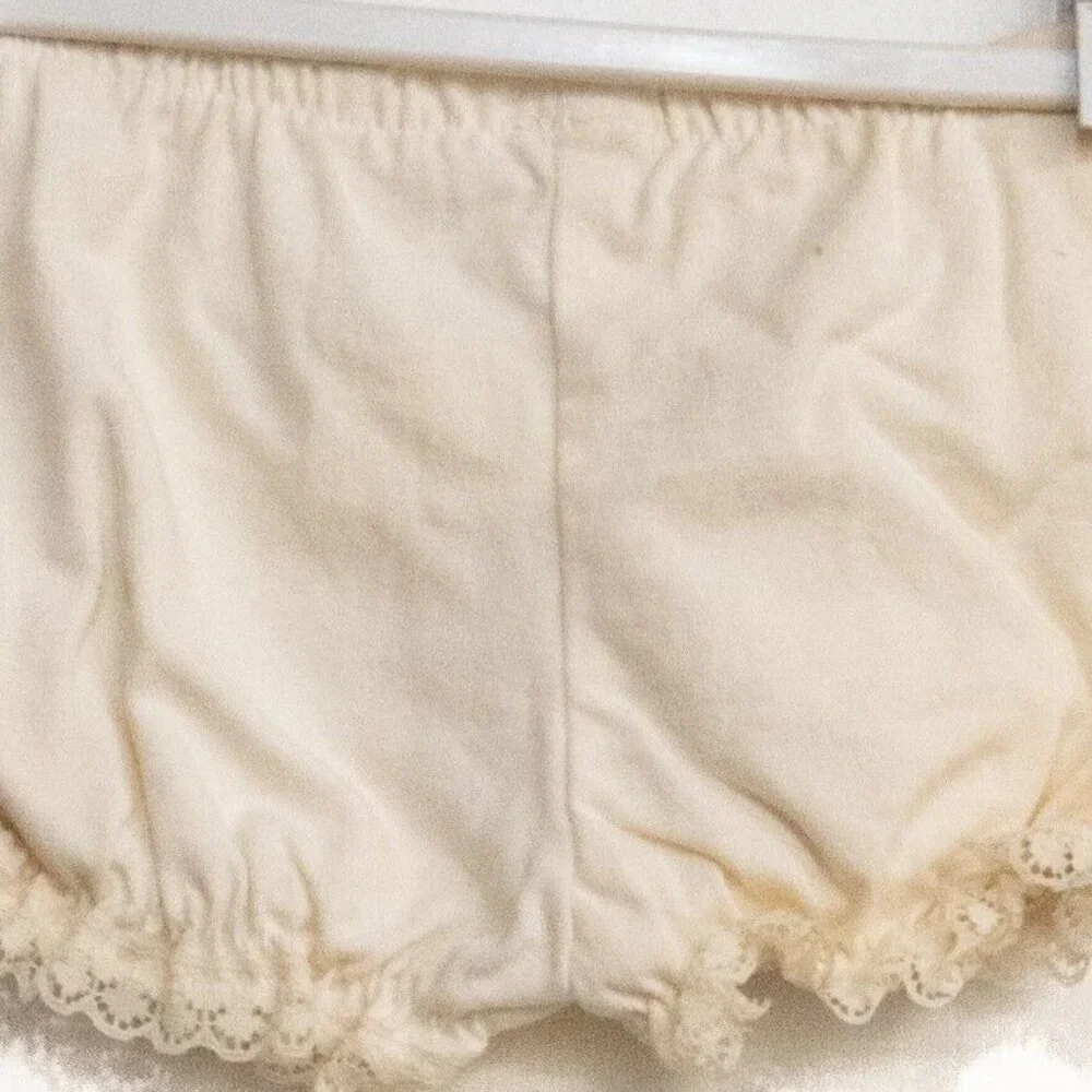 It's Baby Girls Ivory Polycotton Underwear Brief Elastic Waist Pull On S/3-6M